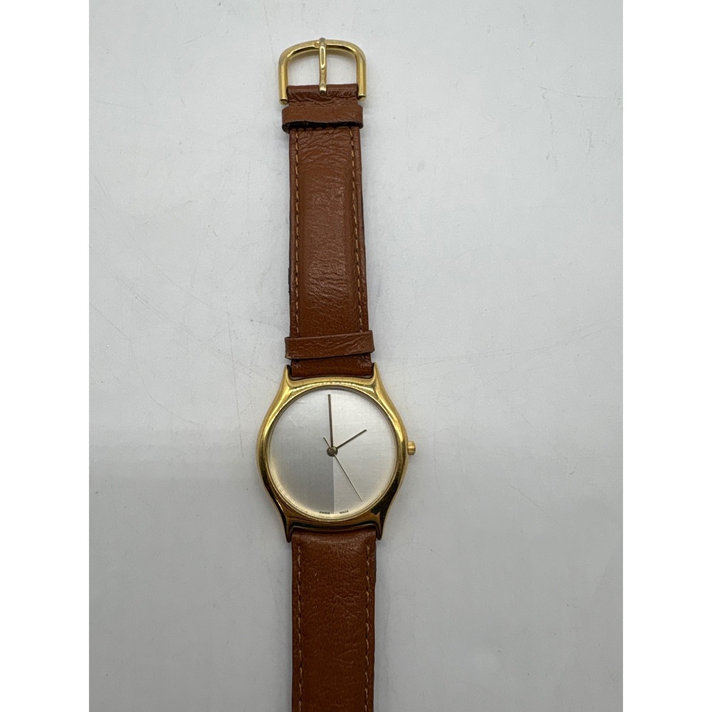 Tuscany Swiss Made Minimalist Watch Gold Tone Brown Leather Band 3ATM J565